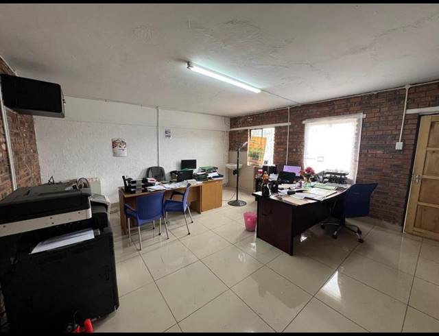 INDUSTRIAL PROPERTY TO RENT IN WILLOWTON